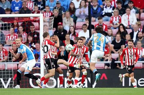 Sunderland contra Huddersfield Town