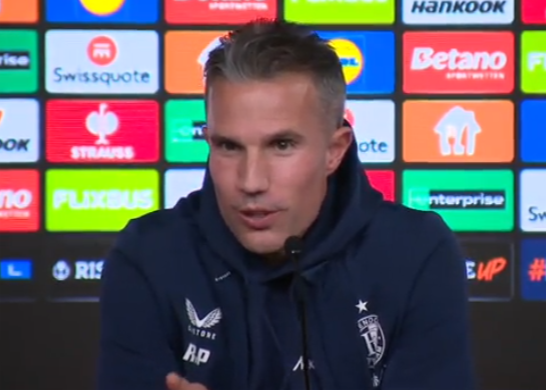 Van Persie: Se espera que Huang In-beom esté lesionado durante 6-8 semanas, Stuttgart es muy fuerte